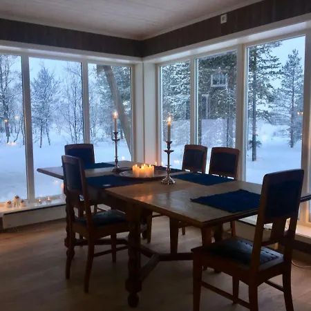 Sveingardsgutu 17b - Hytte 17b 耶卢